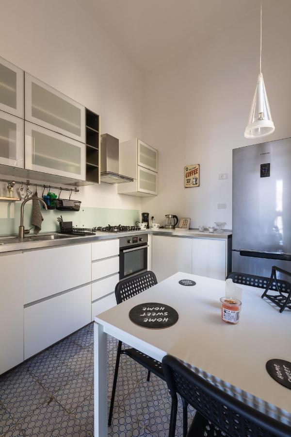 Shanti Holiday House Palermo Buitenkant foto